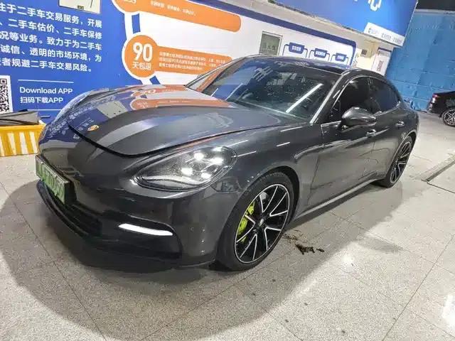 Panamera 4 E-Hybrid 2018 Model 2.9T
