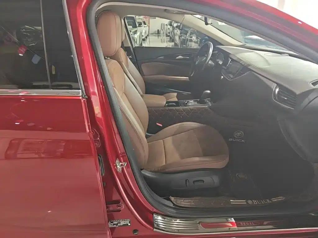Buick Regal 2017 20T Elite — миниатюра 25