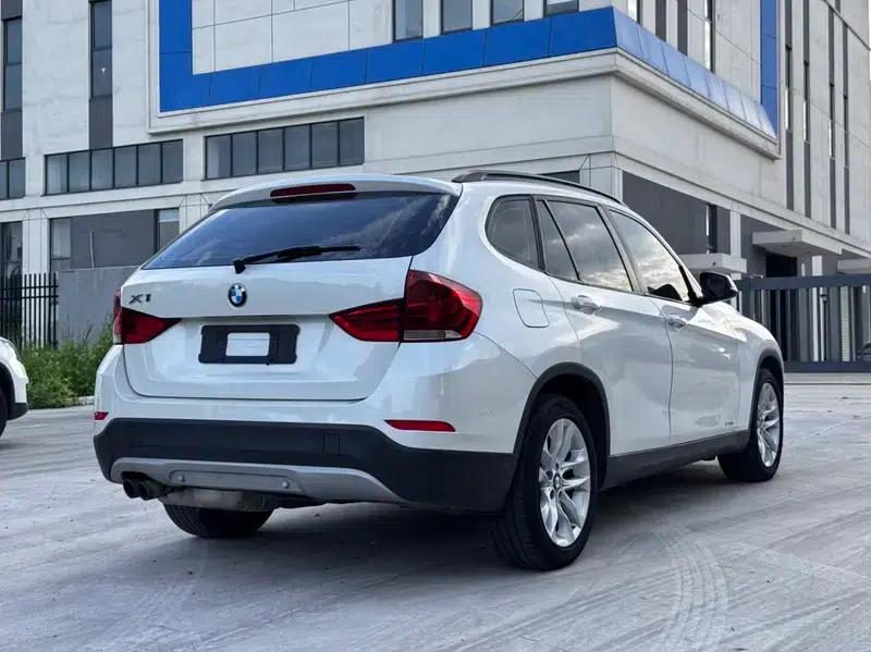 BMW X1 2014 sDrive18i Fashion Edition — миниатюра 6