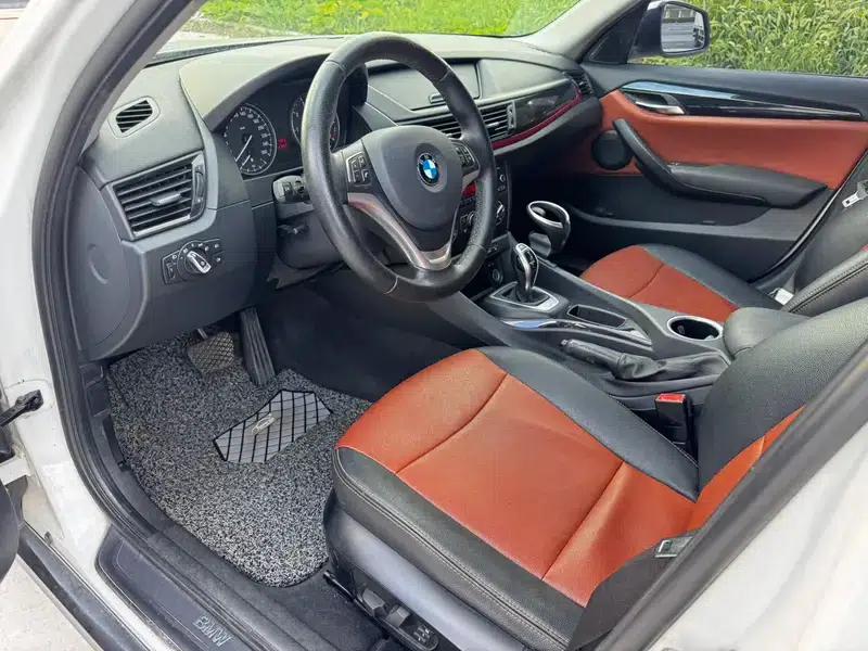 BMW X1 2014 sDrive18i Fashion Edition — миниатюра 8