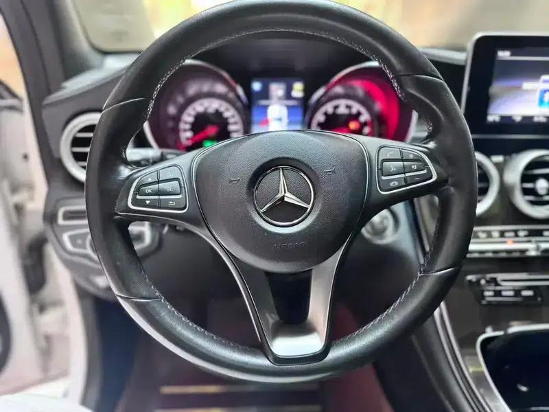 2019 Mercedes-Benz GLC 260 L 4MATIC Dynamic — миниатюра 22