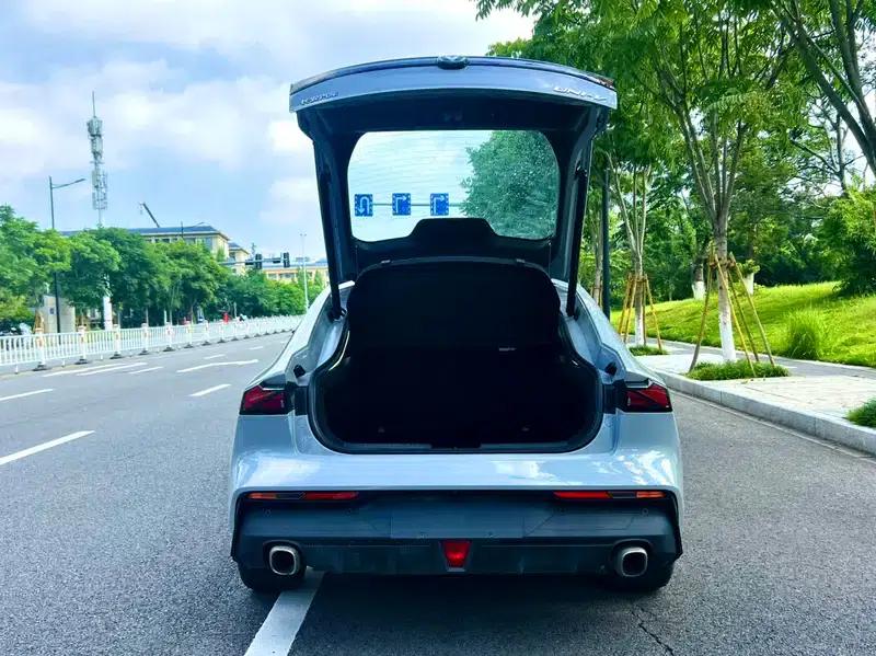 Changan UNI-V 2023 1.5T Premium Edition — миниатюра 7