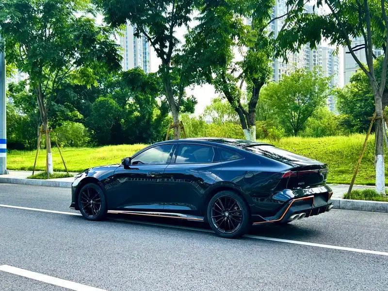Changan UNI-V 2023 1.5T Sport Edition — миниатюра 4