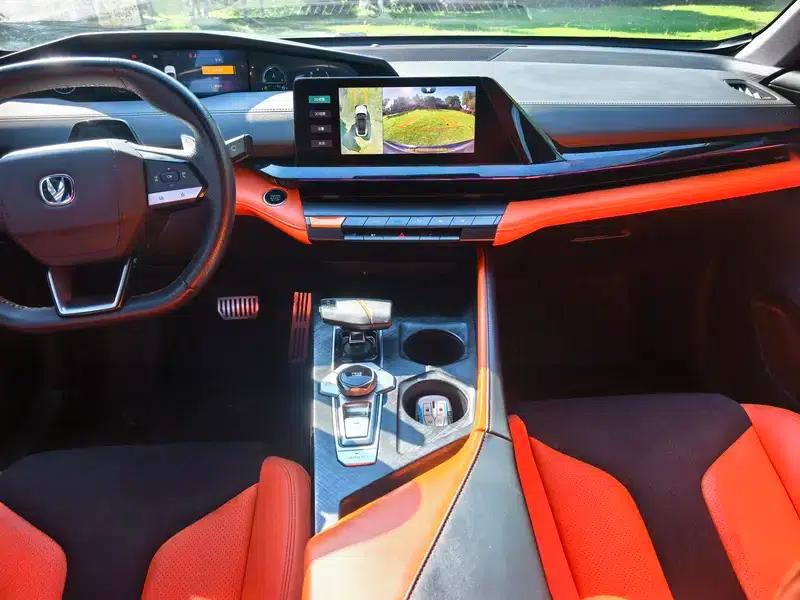 Changan UNI-V 2023 1.5T Sport Edition — миниатюра 10