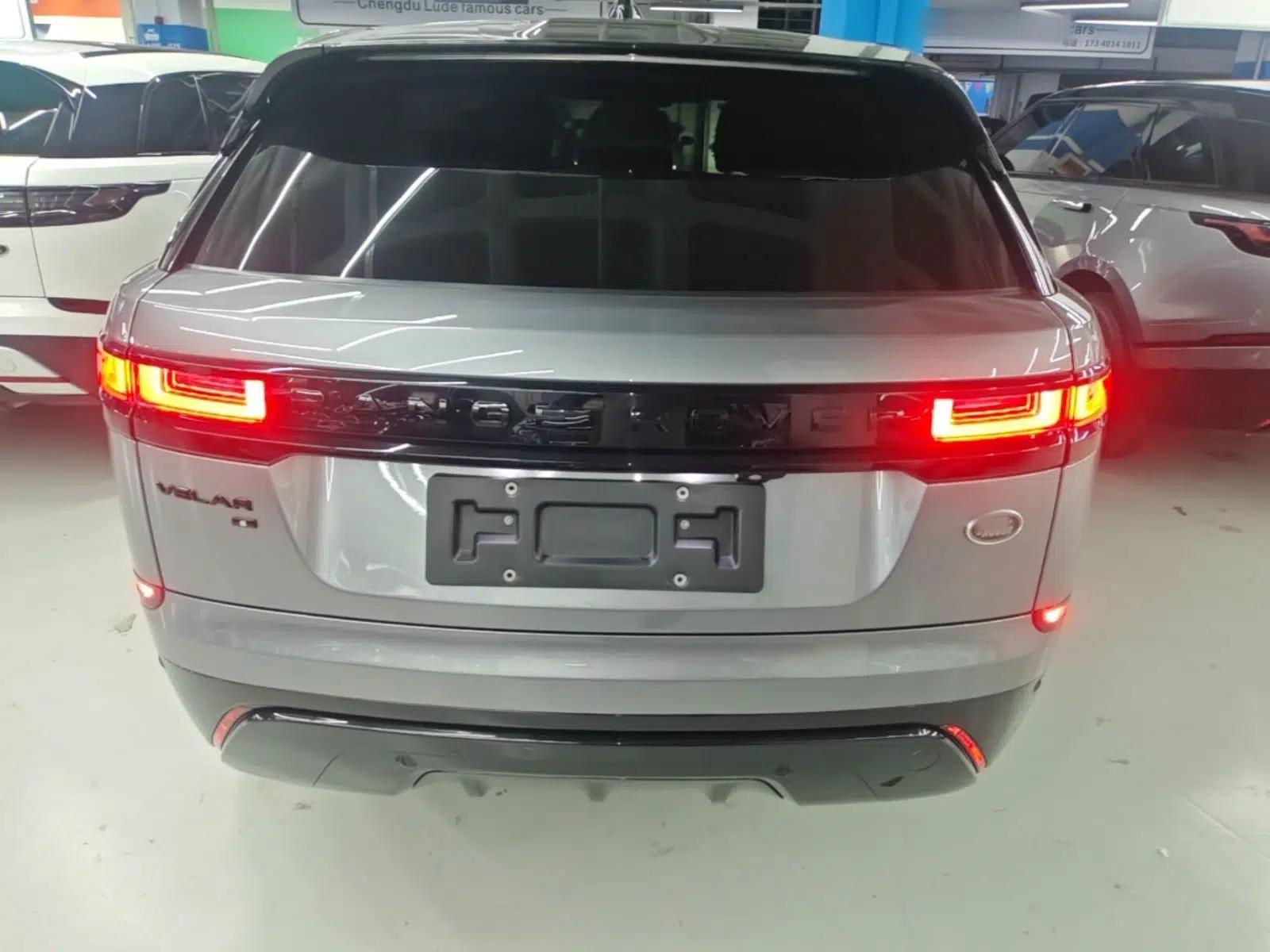 Land Rover Range Velar 2021 P250 Sparkling Black Limited Edition — миниатюра 5