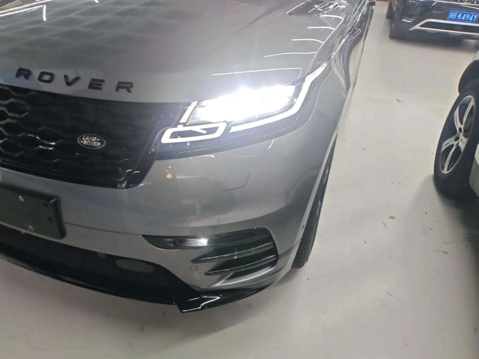 Land Rover Range Velar 2021 P250 Sparkling Black Limited Edition — миниатюра 8