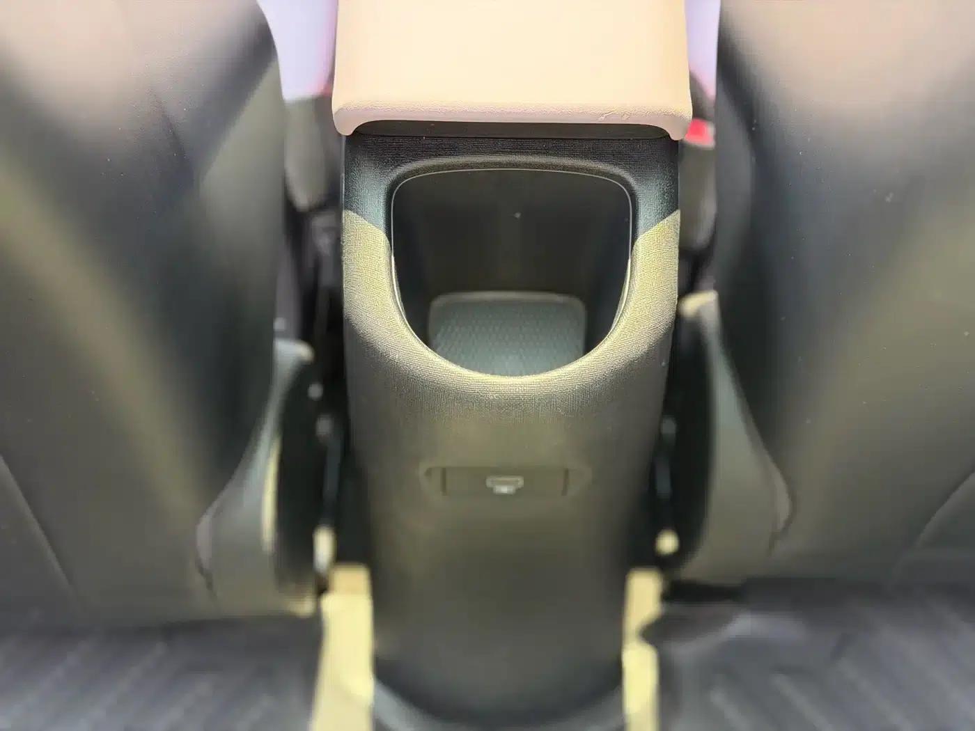 Dolphin 2021 Model 401km/h Knight Edition — миниатюра 13