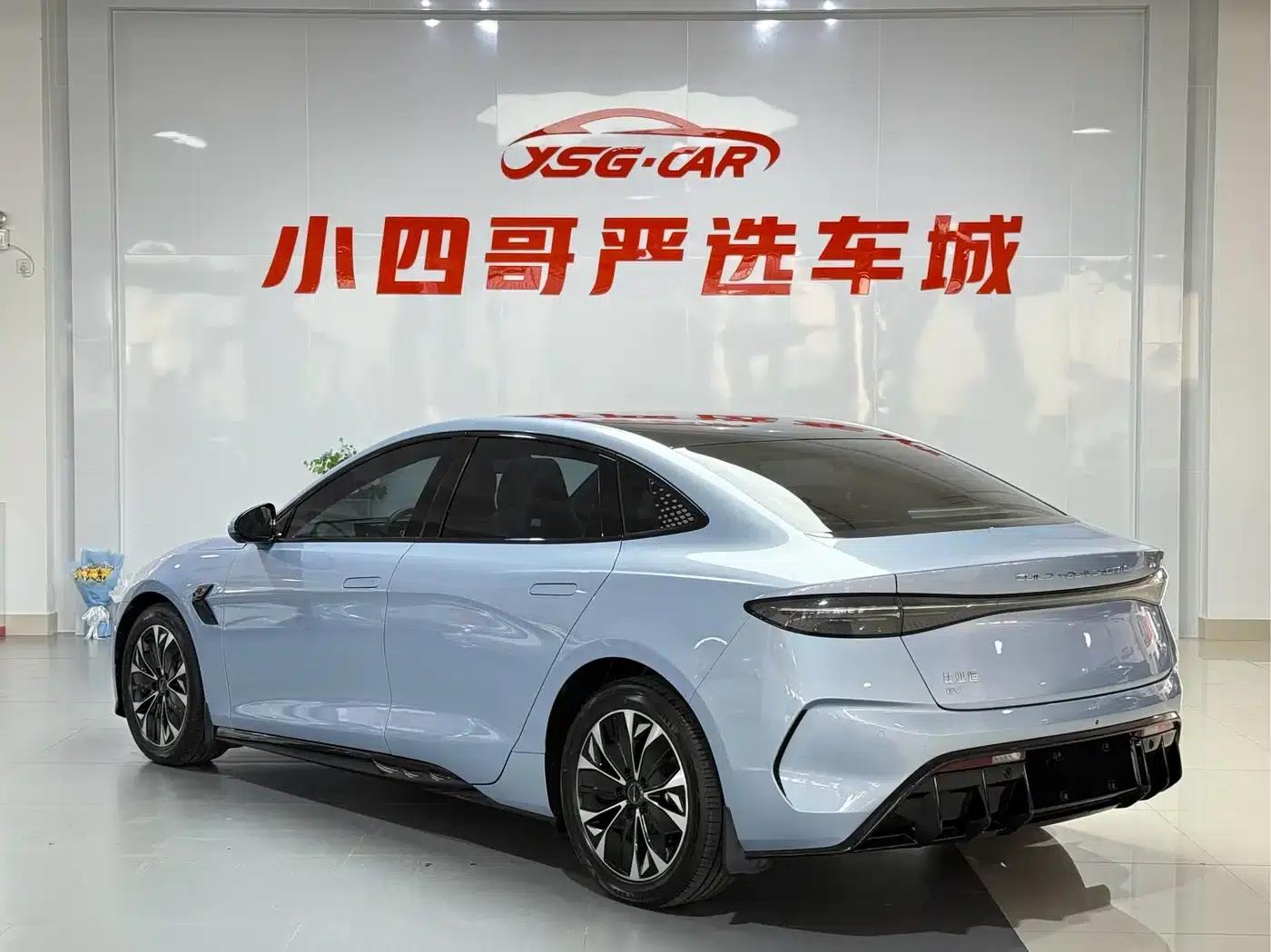 Seal 2022 550km Standard Range Rear-Wheel Drive Premium Edition — миниатюра 4
