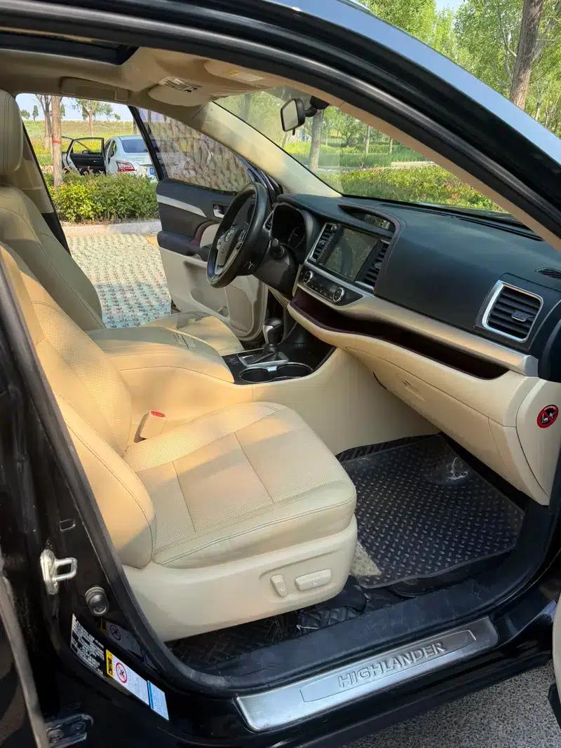 2015 Highlander 2.0T AWD Luxury 7-seater — миниатюра 10