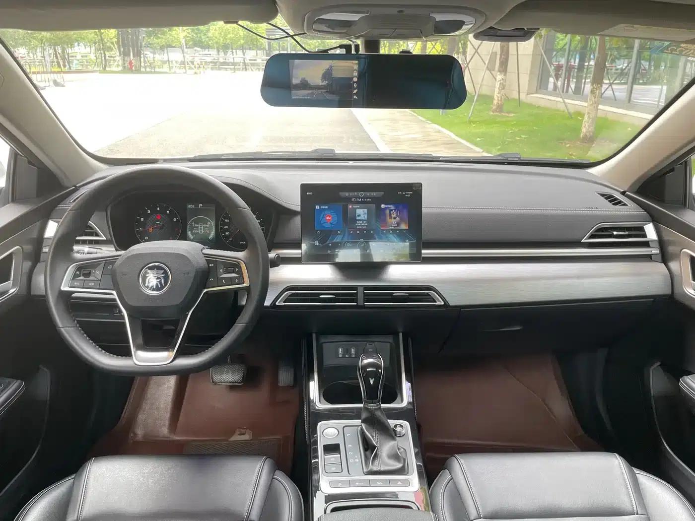 Qin 2019 1.5L Automatic Premium Edition — миниатюра 8