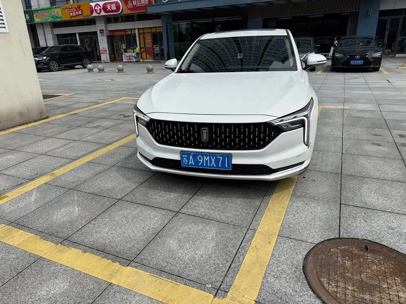 Bestune B70 2022 Model, Third Generation, 1.5T Automatic Enjoyment Edition — миниатюра 2