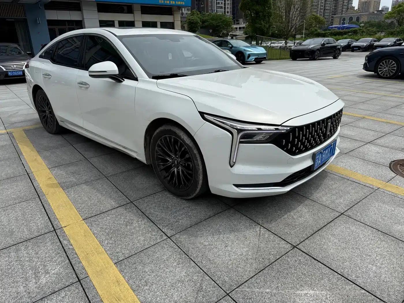 Bestune B70 2022 Model, Third Generation, 1.5T Automatic Enjoyment Edition — миниатюра 3