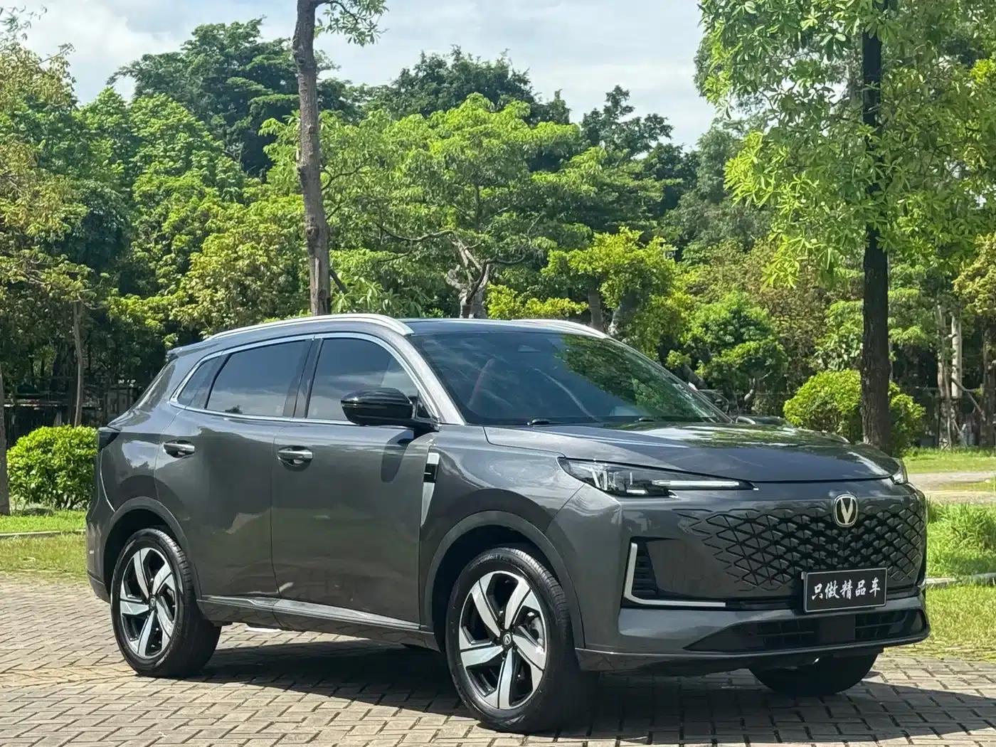 Changan CS55PLUS 2024 Model, Third Generation 1.5T DCT Premium Edition — миниатюра 3