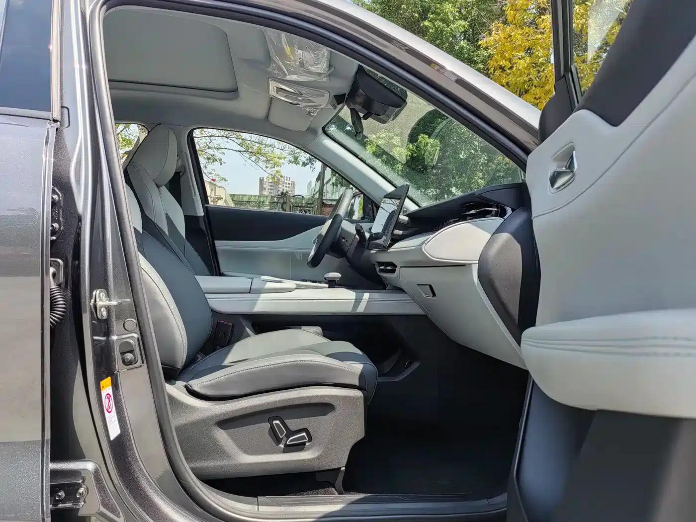 Changan UNI-Z 2025 1.5T Premium Edition — миниатюра 8