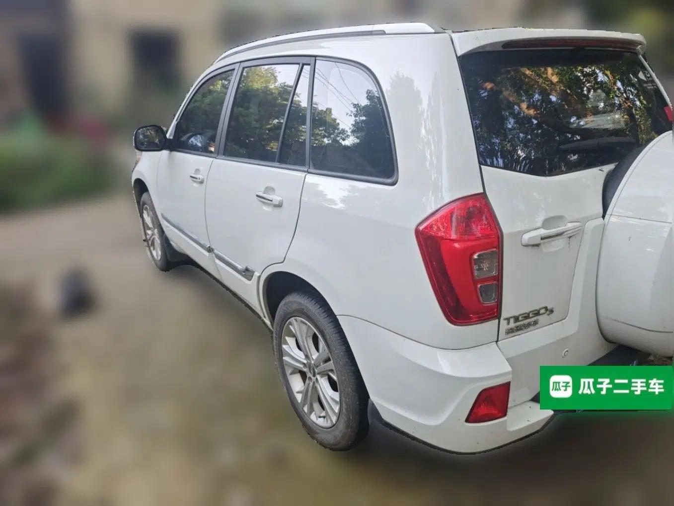 Chery Tiggo 3 2016 1.6L Manual Fashion Edition — миниатюра 4