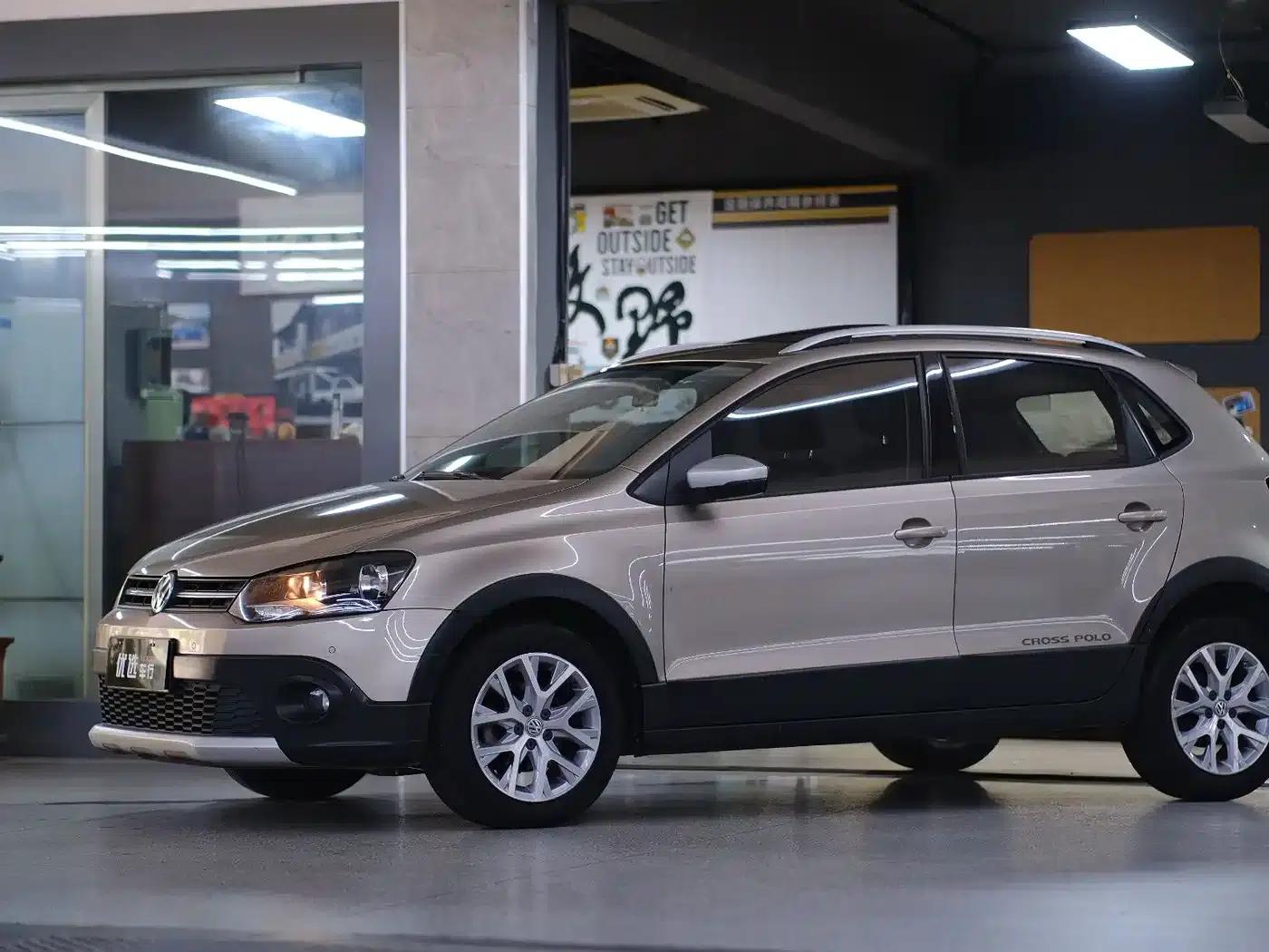 2014 Polo 1.6L Cross Polo Automatic — миниатюра 3