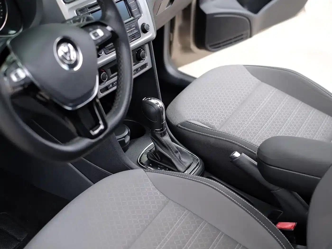 2014 Polo 1.6L Cross Polo Automatic — миниатюра 31