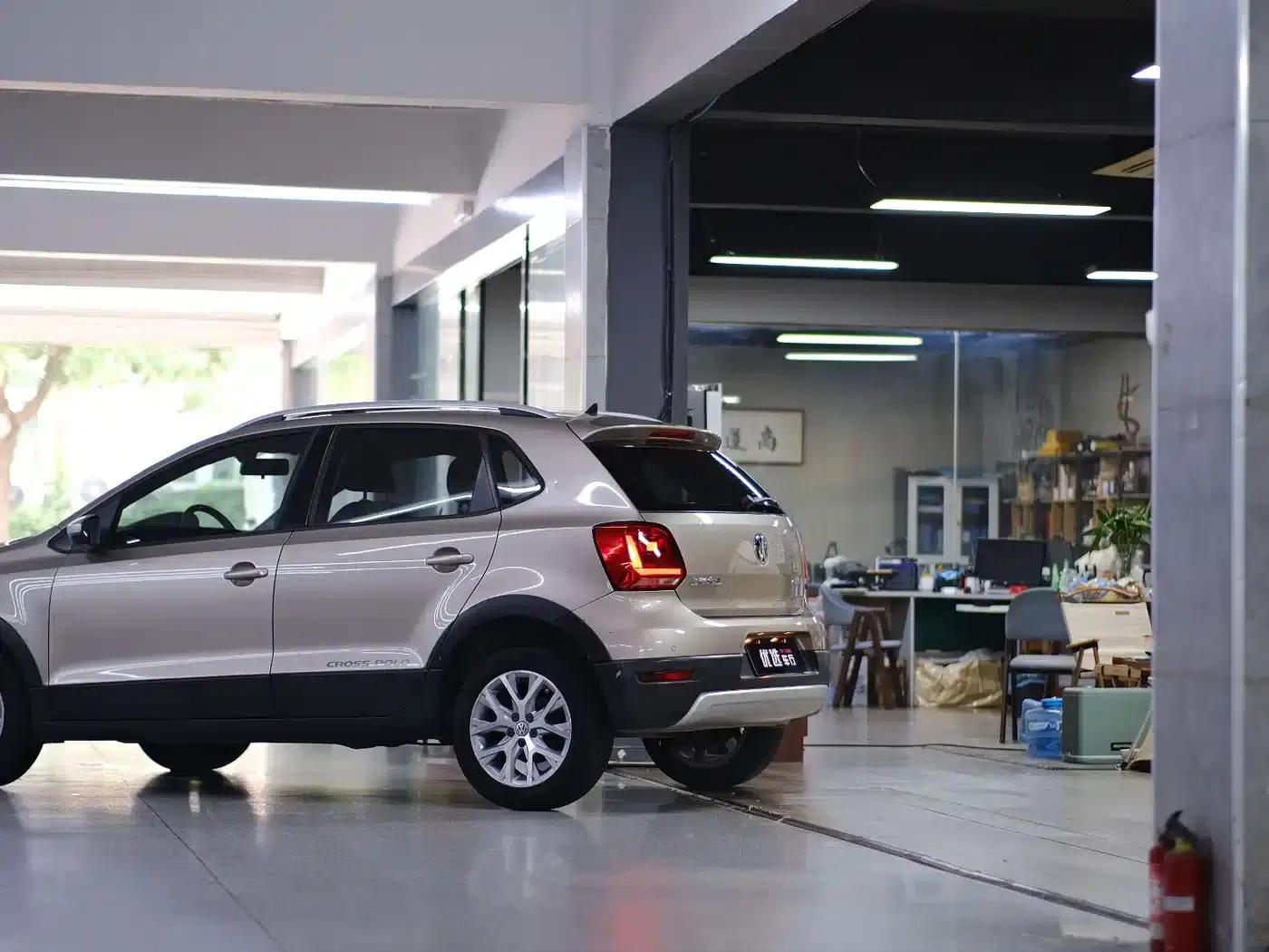 2014 Polo 1.6L Cross Polo Automatic — миниатюра 10
