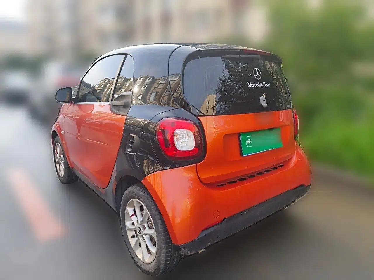smart fortwo 2018 1.0L 52kW Hardtop Dynamic Version China V — миниатюра 4