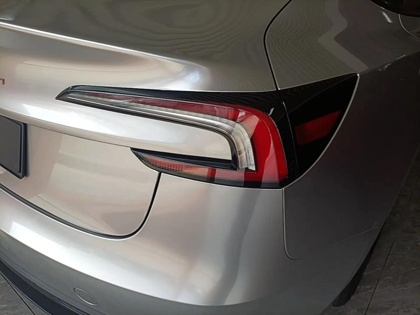 Tesla Model 3 2025 Rear-Wheel-Drive Version — миниатюра 9