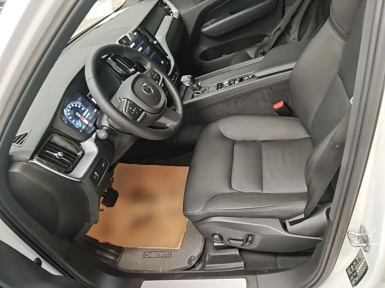 Volvo XC60 2021 T5 4x4 Zhiyi Sport Edition — миниатюра 22