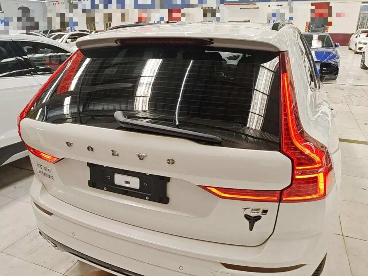 Volvo XC60 2021 T5 4x4 Zhiyi Sport Edition — миниатюра 5