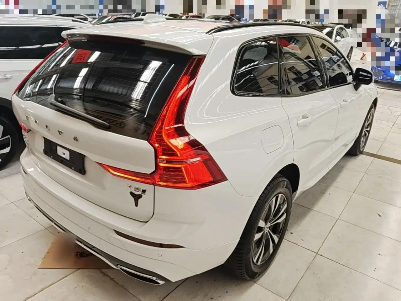 Volvo XC60 2021 T5 4x4 Zhiyi Sport Edition — миниатюра 6
