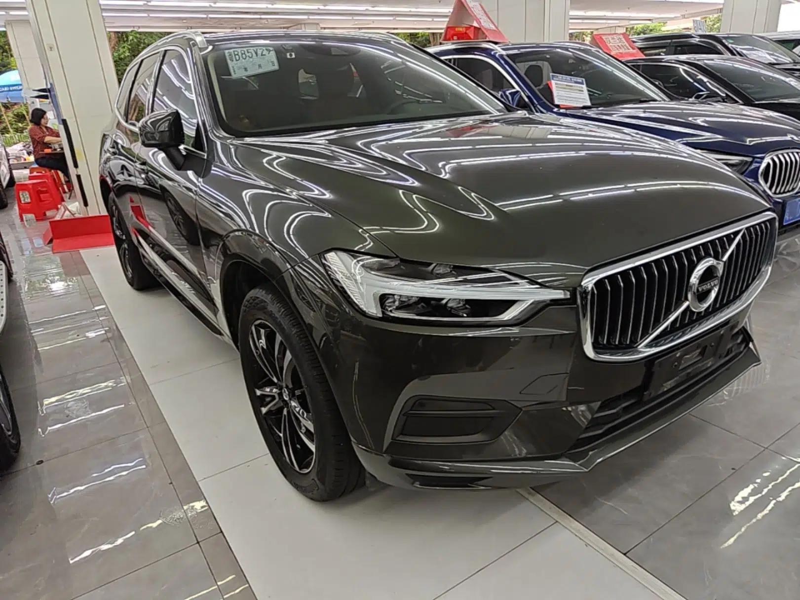 Volvo XC60 2019 T5 4x4 Smart Edition China V Standard — миниатюра 3