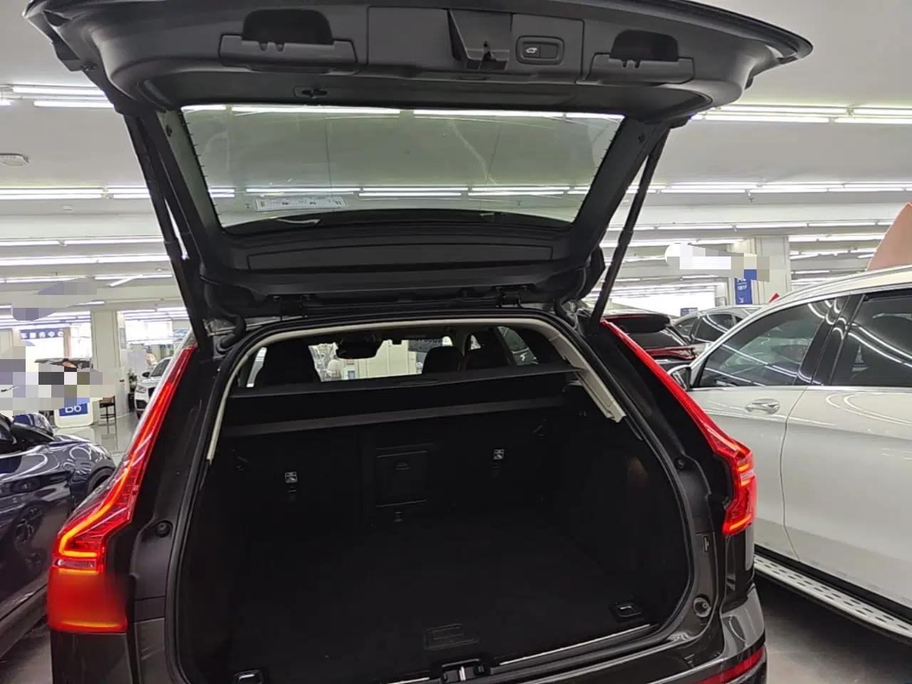 Volvo XC60 2019 T5 4x4 Smart Edition China V Standard — миниатюра 22