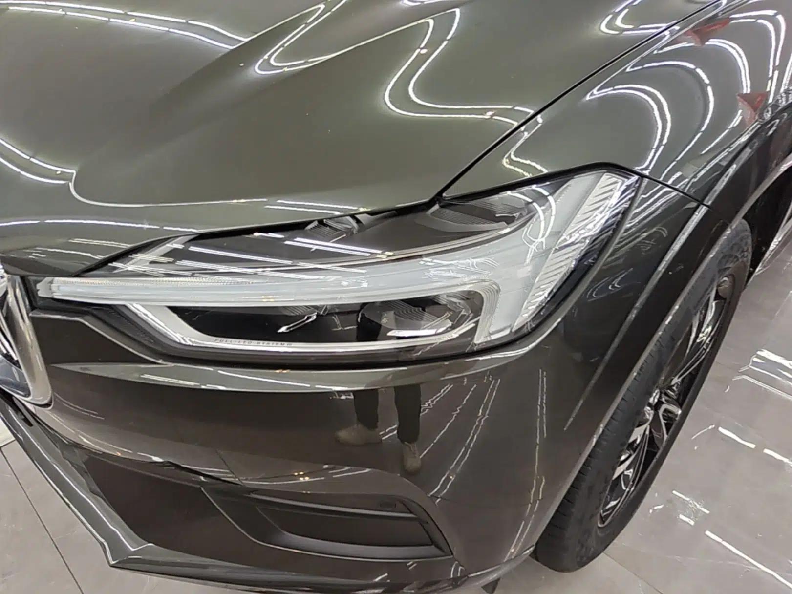 Volvo XC60 2019 T5 4x4 Smart Edition China V Standard — миниатюра 8