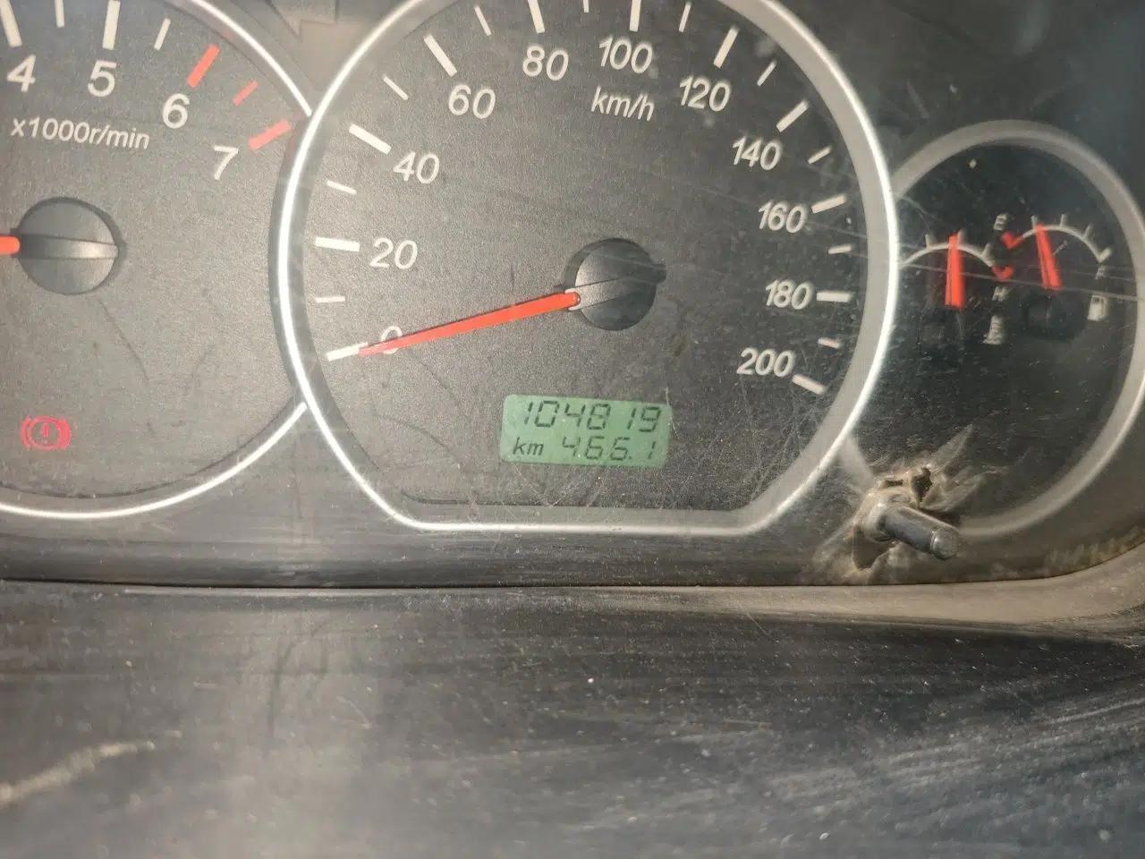 Wuling Hongguang 2015 1.5L S Basic Version China V Standard — миниатюра 12
