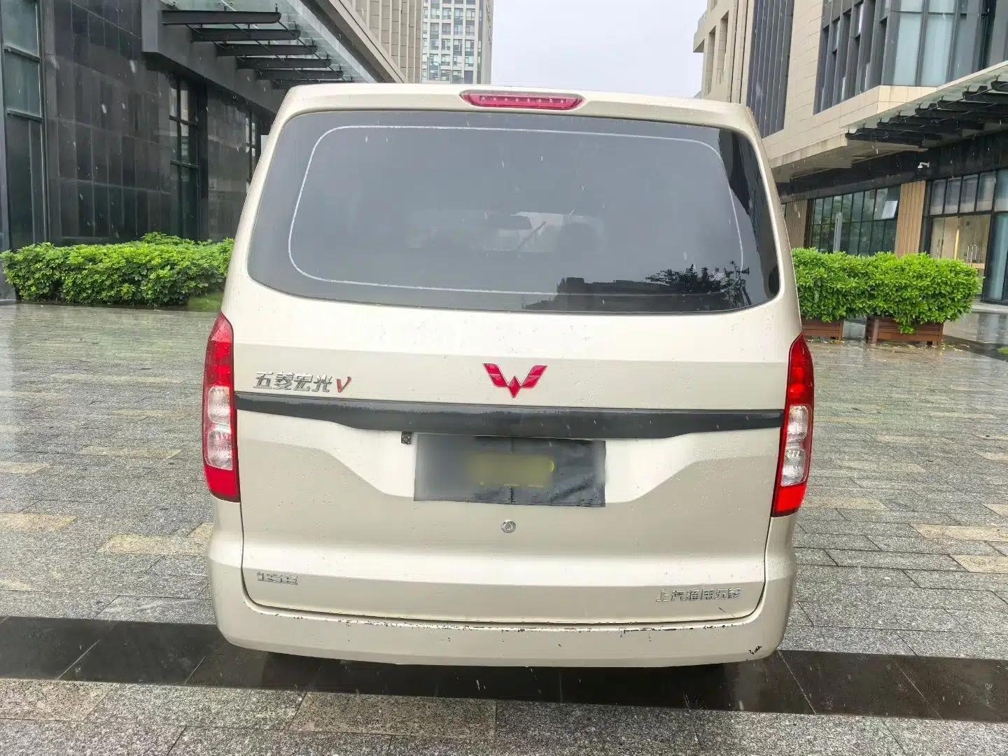 Wuling Hongguang V 2022 1.5L Jingqu Edition Electric-Assist LAR — миниатюра 5