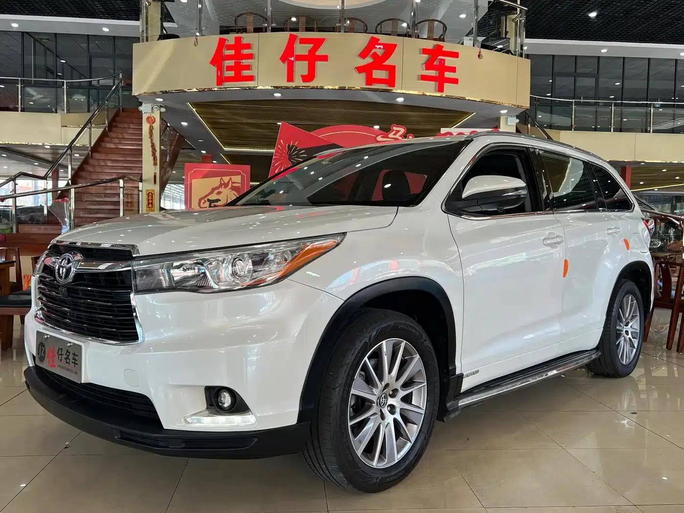2015 Highlander 3.5L AWD Luxury 7-seater — миниатюра 1