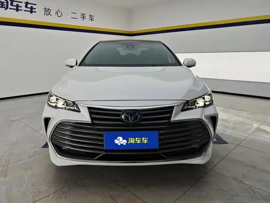 2019 Toyota Avalon Hybrid 2.5L XLE Premium Edition (China VI Emission Standard) — миниатюра 2