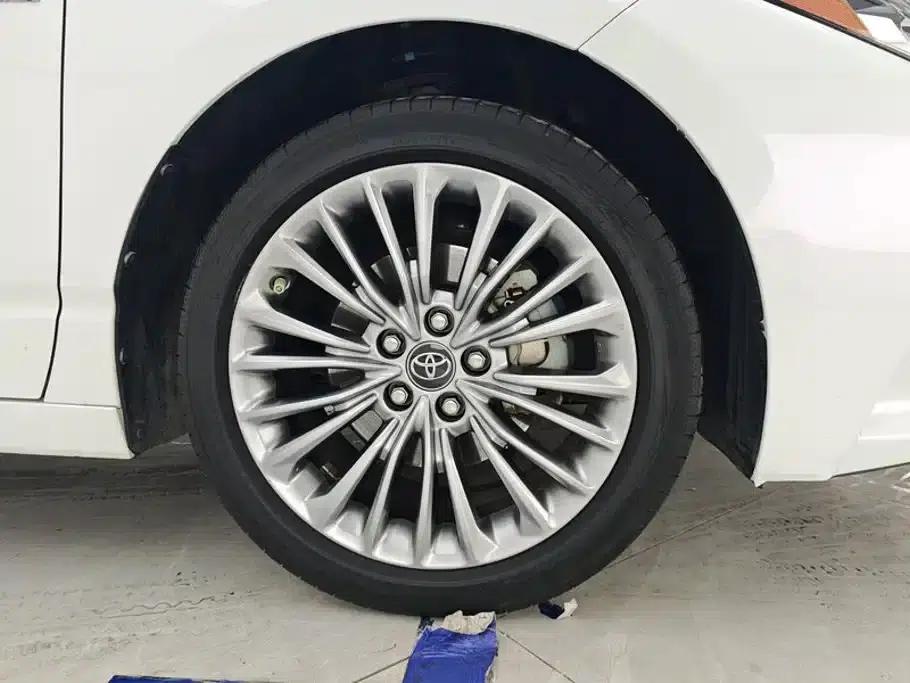 2019 Toyota Avalon Hybrid 2.5L XLE Premium Edition (China VI Emission Standard) — миниатюра 6