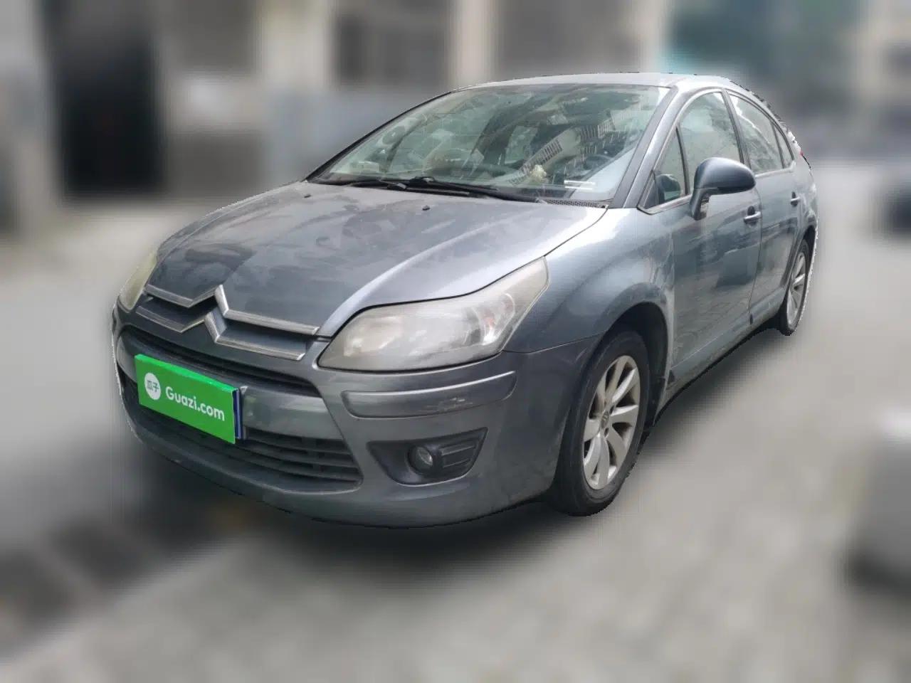 Citroen C-Quatre 2011 Sedan 1.6L Manual Fashion Edition — миниатюра 1
