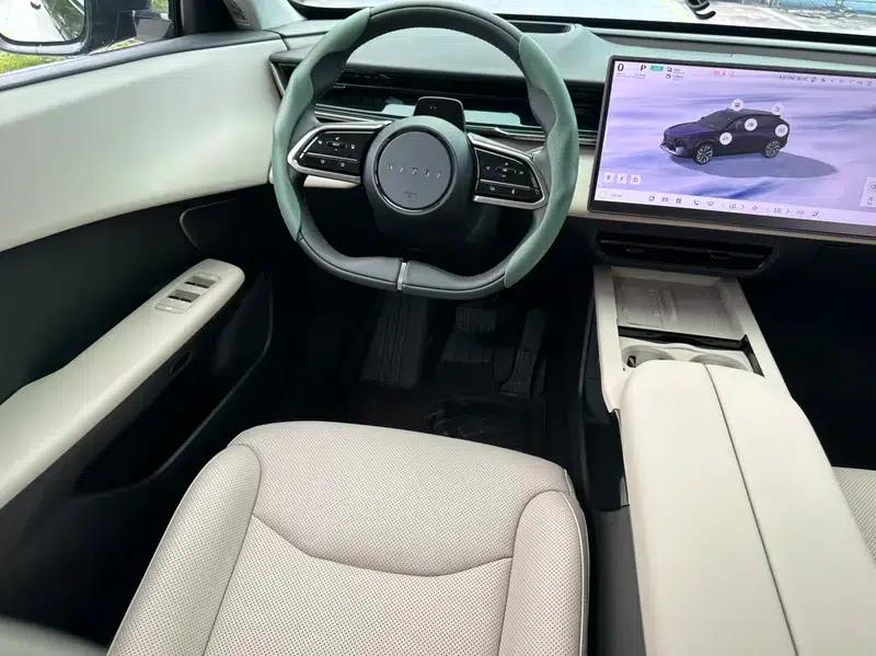 Mazda EZ-60 2025 Extended Range 200 Pro — миниатюра 11