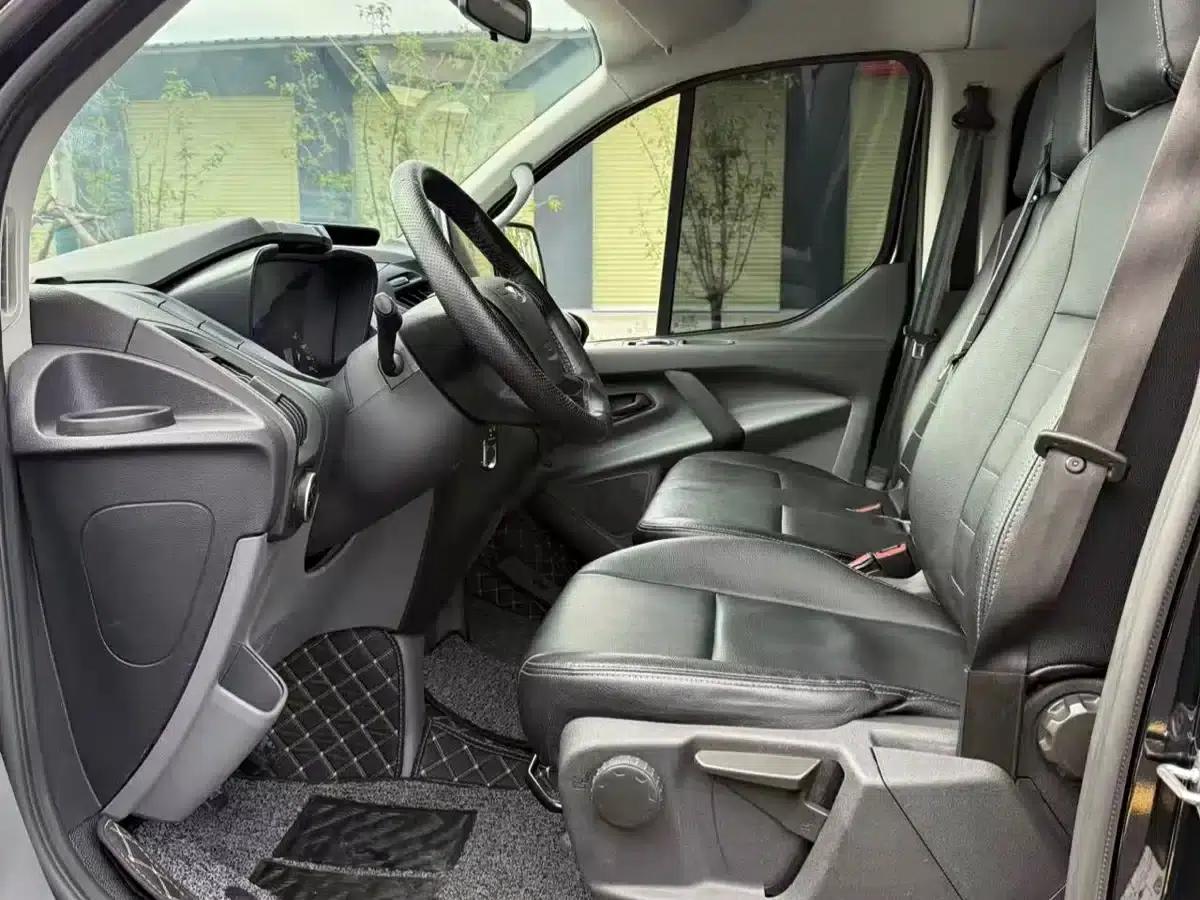 Ford Transit 2019 2.0T Diesel Multi-functional Commercial Vehicle, Short Wheelbase, Low Roof, 6 Seats, China VI Emission Standard — миниатюра 4