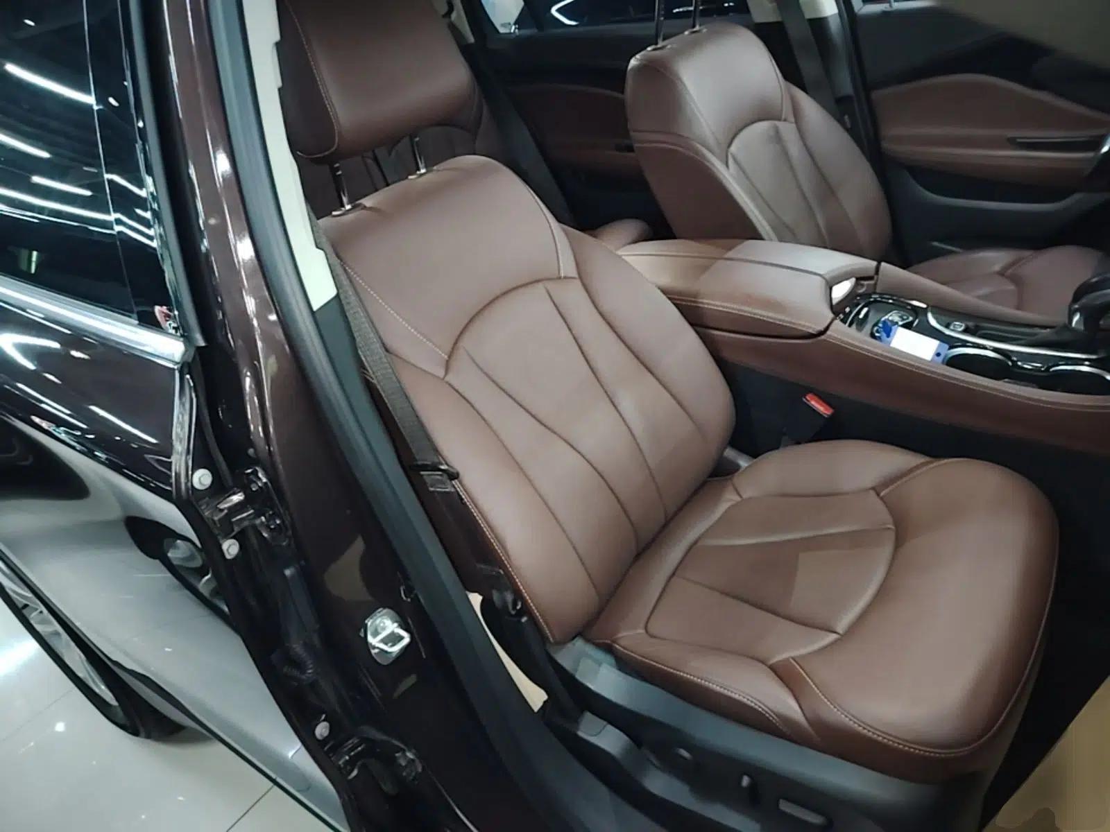 Buick Envision 2021 532T Two-Wheel-Drive Luxury Version — миниатюра 24