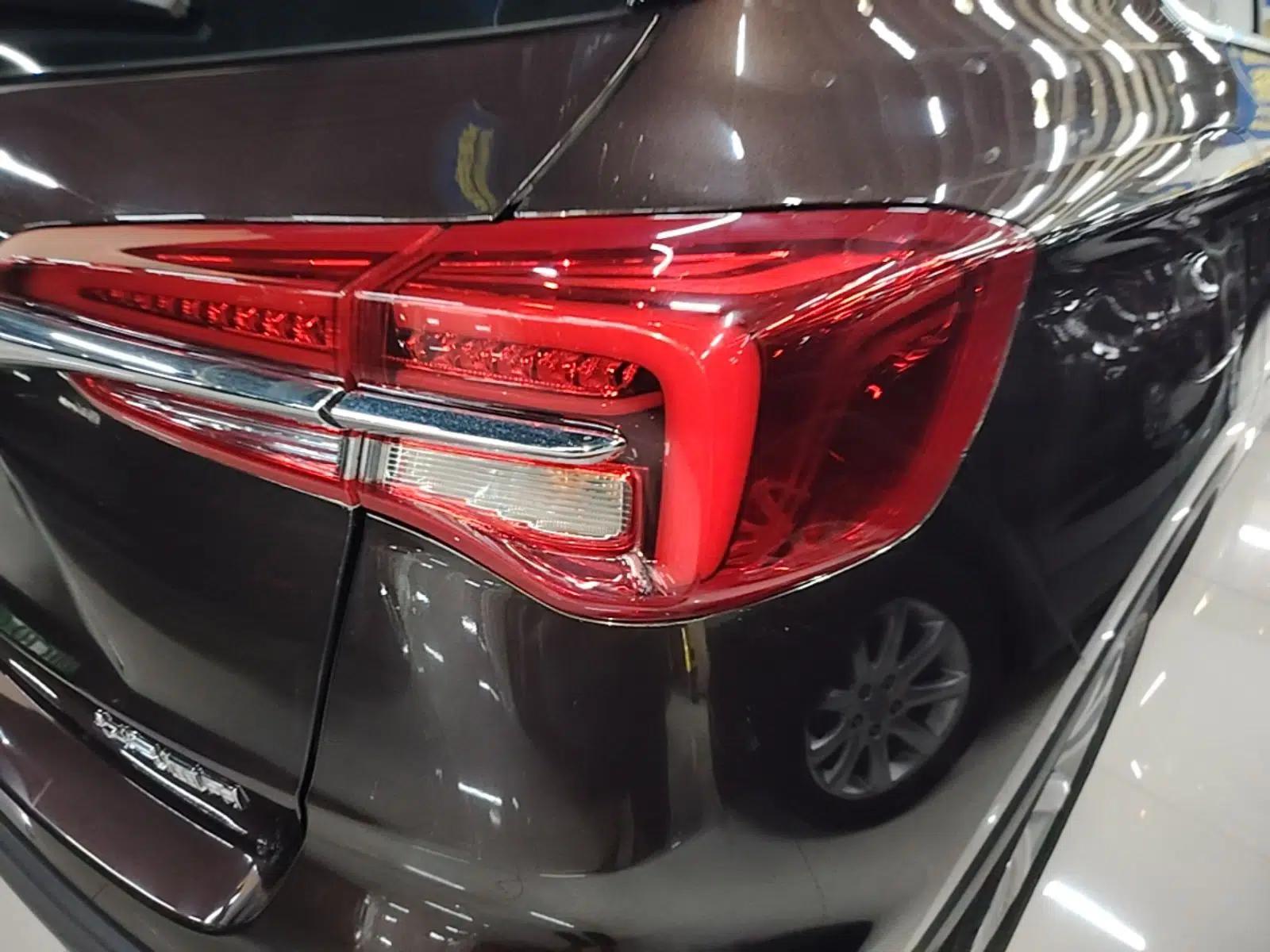 Buick Envision 2021 532T Two-Wheel-Drive Luxury Version — миниатюра 9