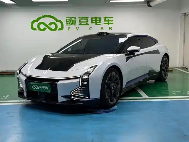 HiPhi Z 2023 Five-Seat Version