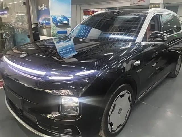 Leapmotor D19 2026 Pure Electric 720 Smart Luxury Edition Six-Seat