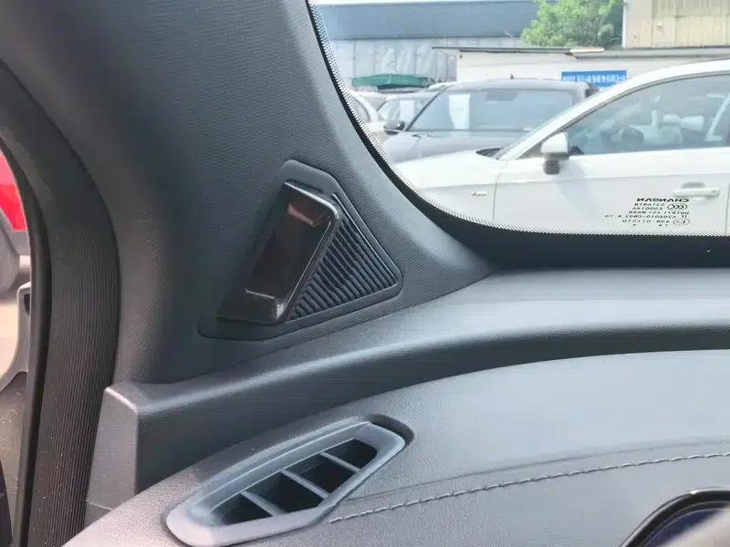 Changan UNI-T 2021 1.5T Premium Edition — миниатюра 13