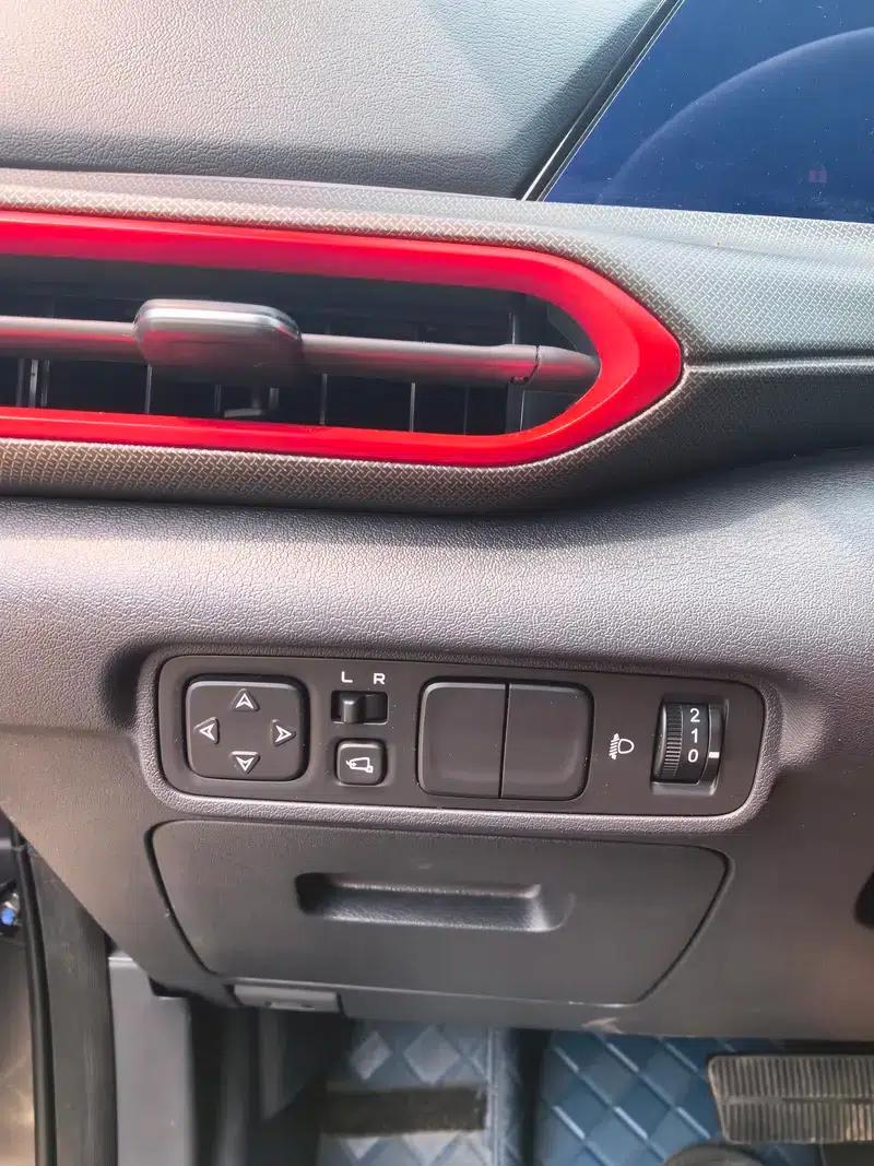 Changan UNI-T 2021 1.5T Premium Edition — миниатюра 15