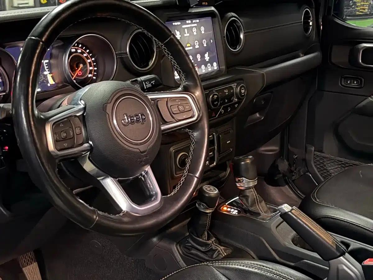 2019 Jeep Wrangler 2.0T Sahara 4-Door Version (China VI Emission Standard) — миниатюра 12