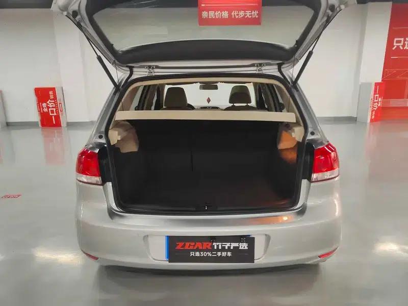 2011 Golf 1.6 Automatic Comfort — миниатюра 37