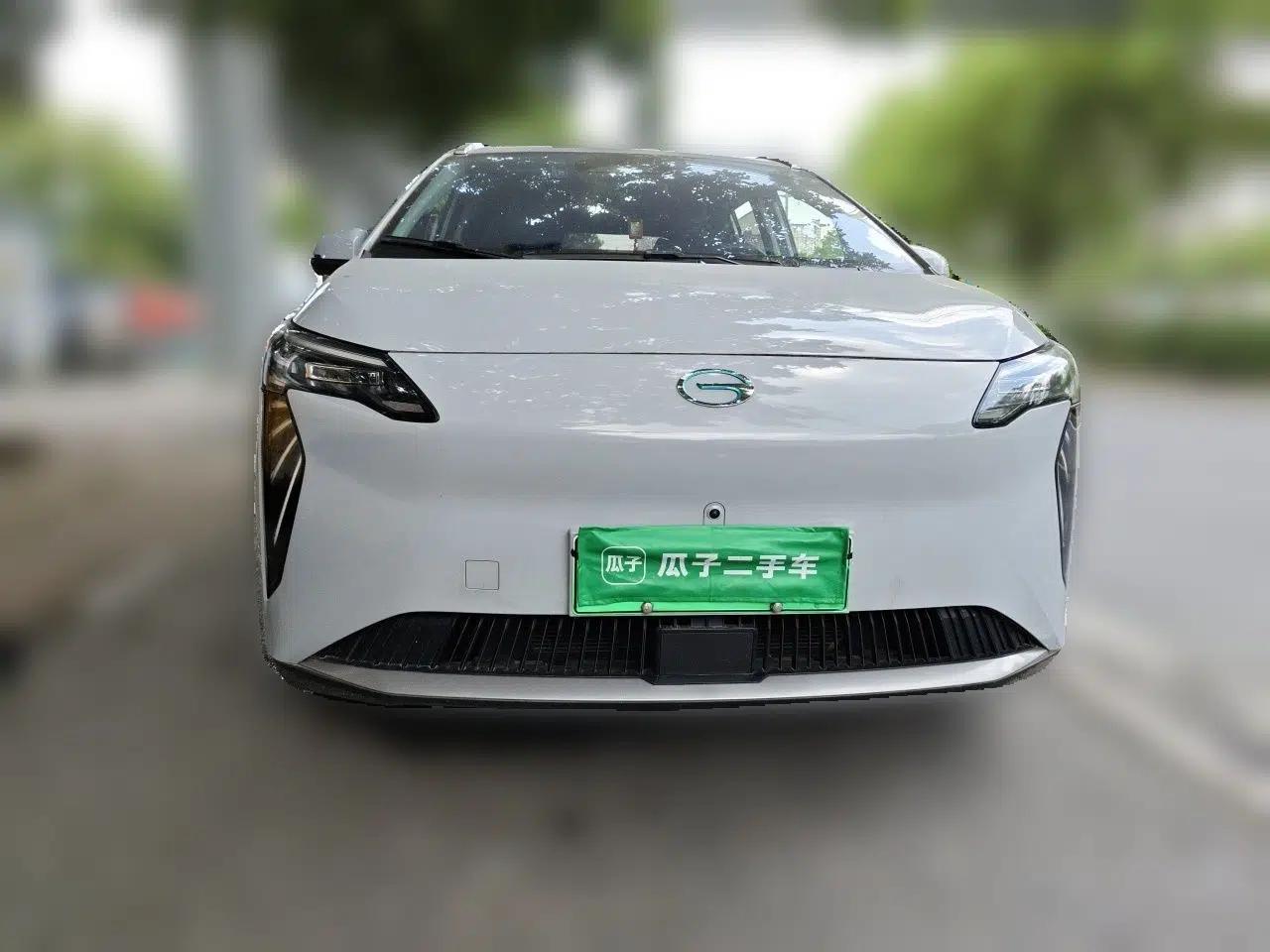 AION Y 2023 Plus 610 Smart Edition Lithium Iron Phosphate — миниатюра 2