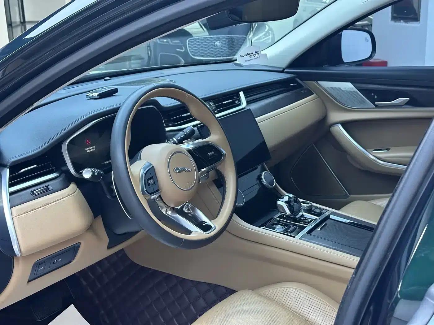 2023 Jaguar XFL 2.0T P250 2WD Luxury Edition — миниатюра 8