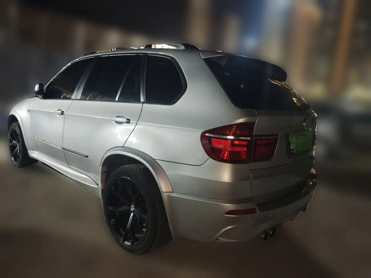 BMW X5 2011 xDrive35i Leading Model — миниатюра 4