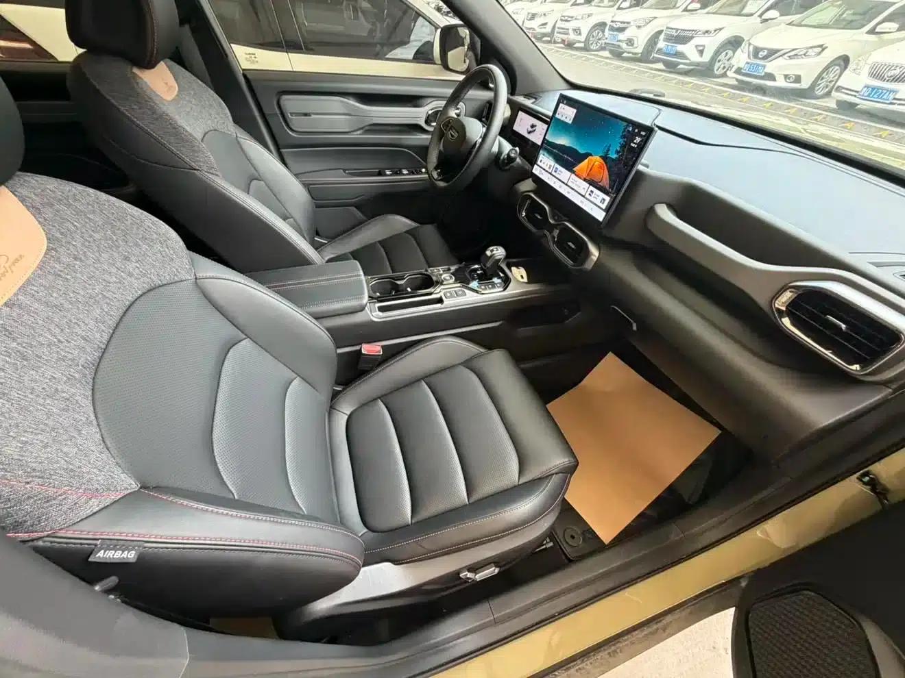 Geely Cowboy 2025 1.5TD Wild Edition — миниатюра 3